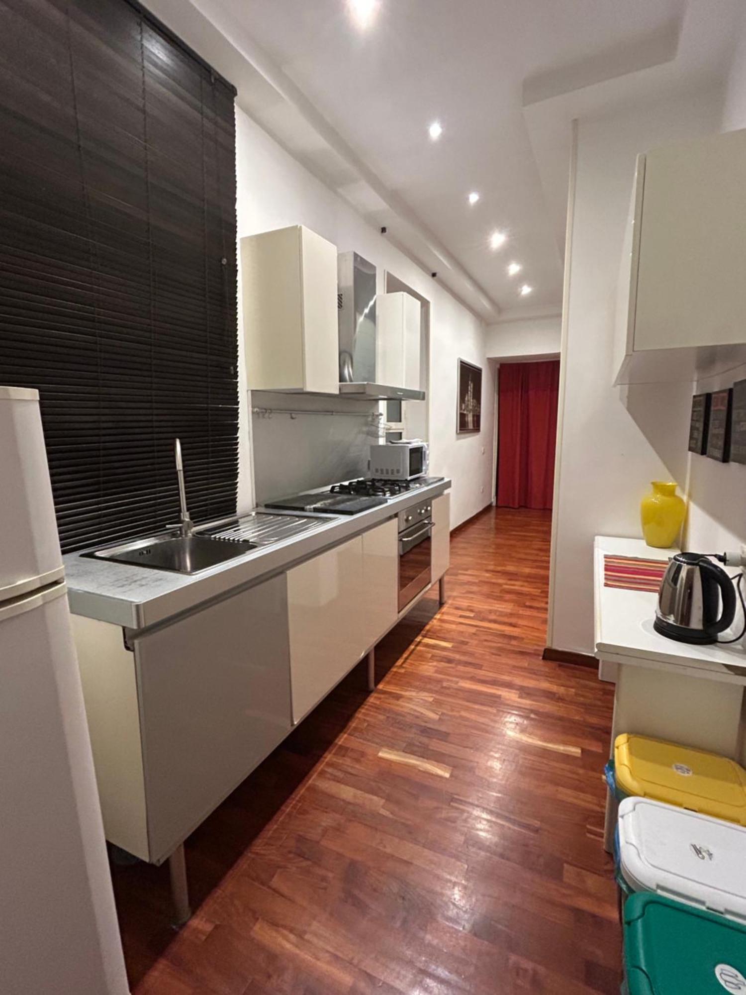 Anni Apartment Chiaia Наполи Екстериор снимка
